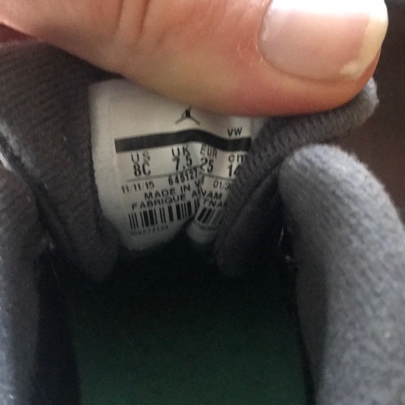 Jordan 6 size 8c light worn no box - Picture 4 of 4